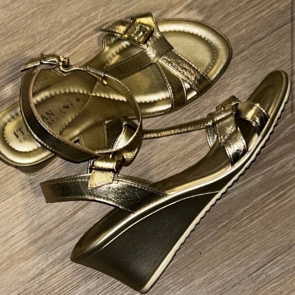 Italian Shoemakers Metallic Gold Wedges
